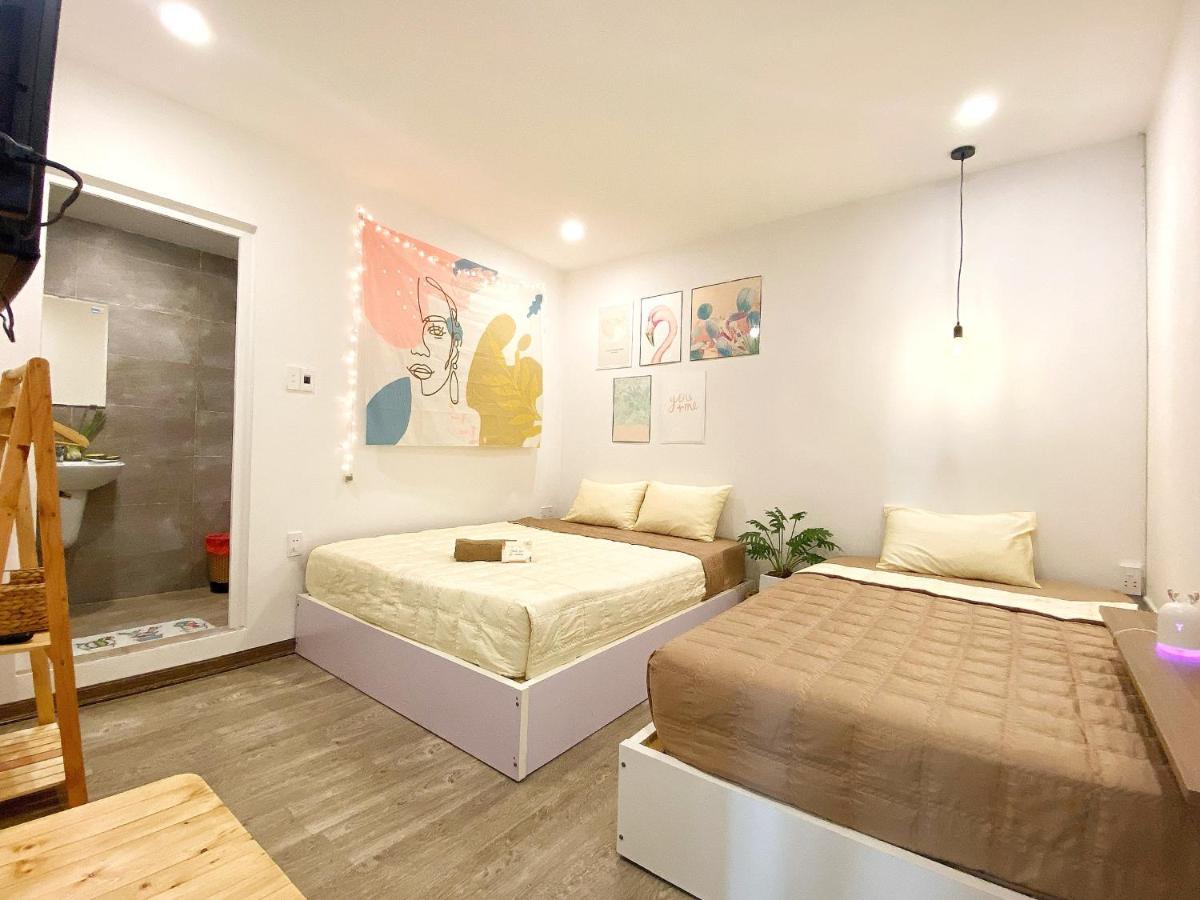 Vevy House - Homestay In Town ダナン市 エクステリア 写真