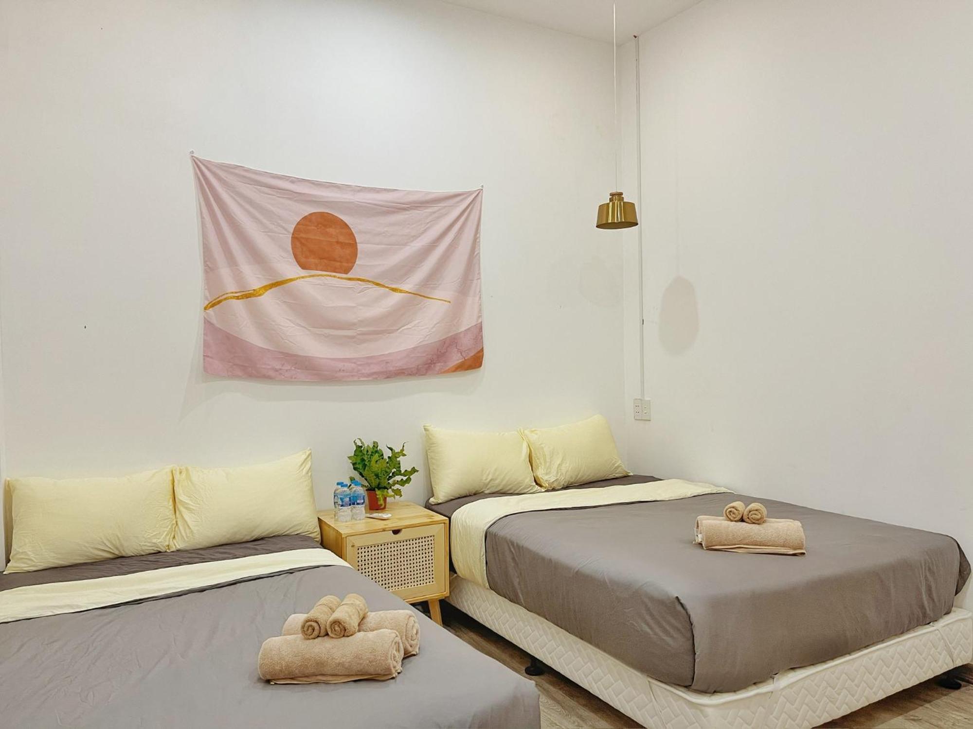 Vevy House - Homestay In Town ダナン市 エクステリア 写真