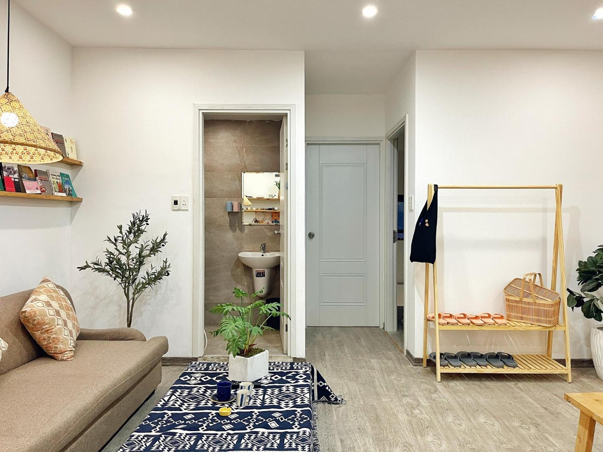 Vevy House - Homestay In Town ダナン市 エクステリア 写真