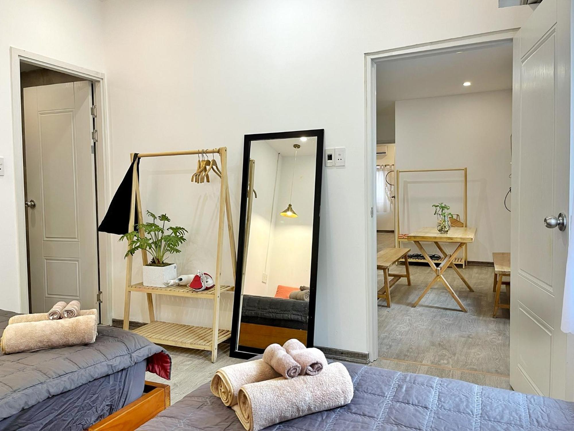 Vevy House - Homestay In Town ダナン市 エクステリア 写真