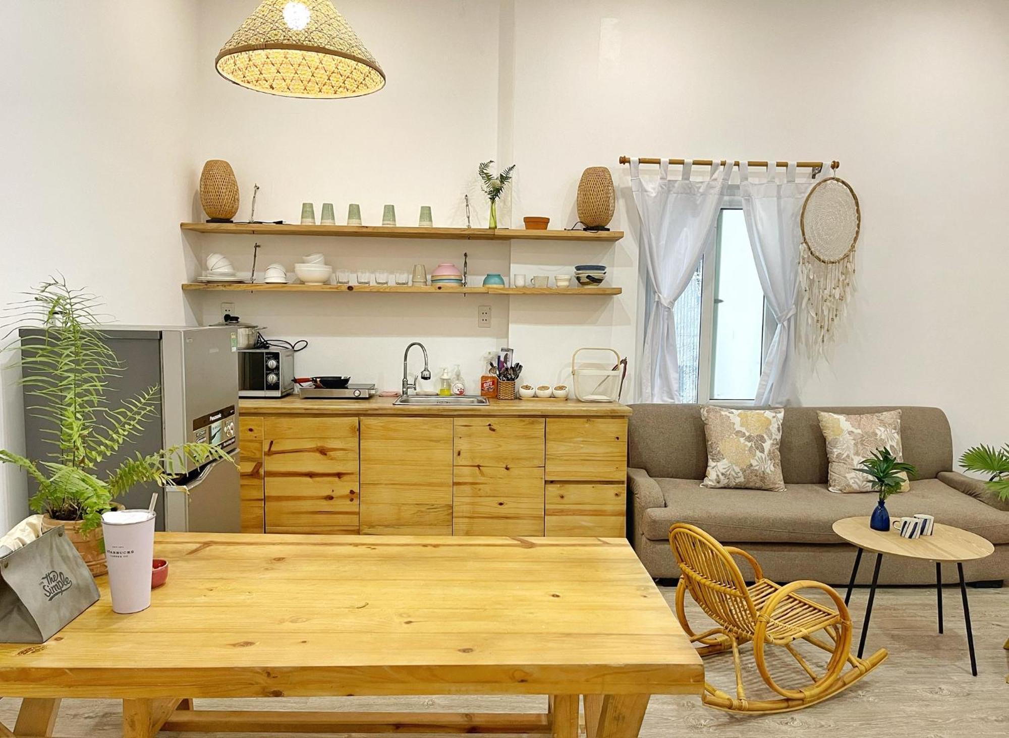 Vevy House - Homestay In Town ダナン市 エクステリア 写真