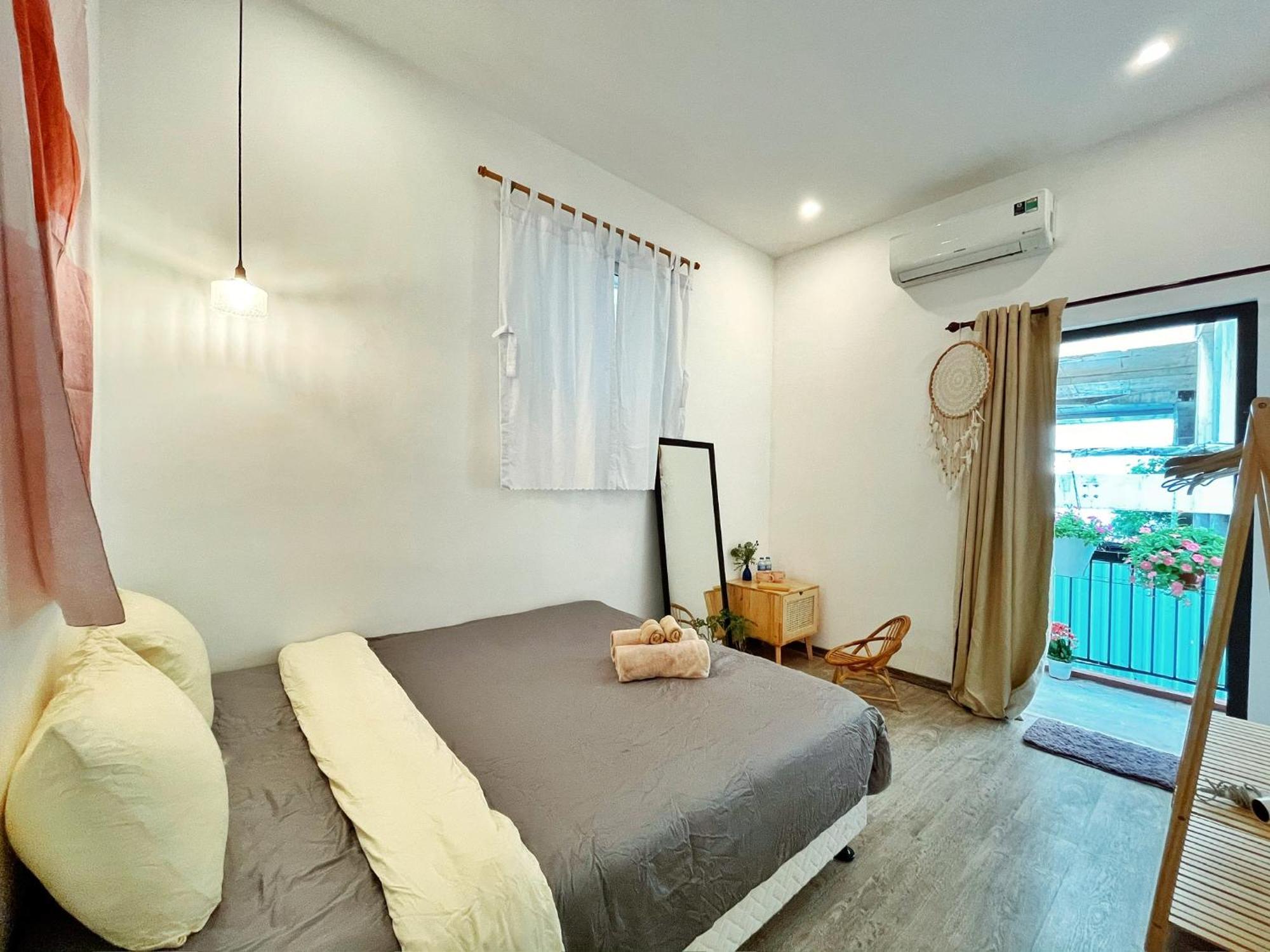 Vevy House - Homestay In Town ダナン市 エクステリア 写真