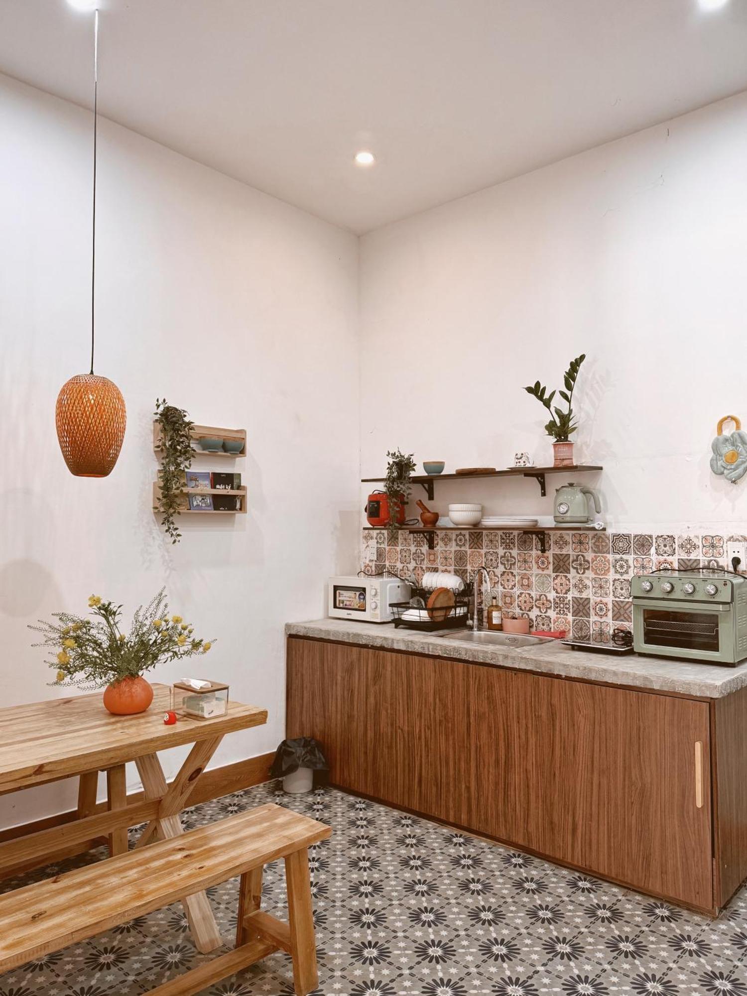 Vevy House - Homestay In Town ダナン市 エクステリア 写真